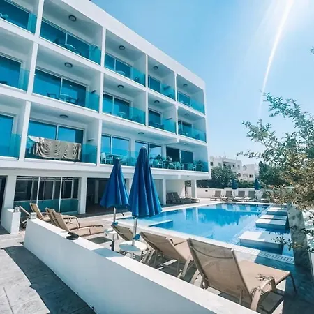 Ξενοδοχείο Sunny Blue