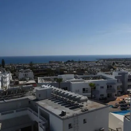 Ξενοδοχείο Sunny Blue 3*